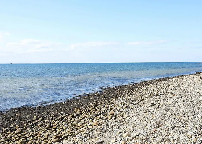 4 Person In Martofte-by Traum